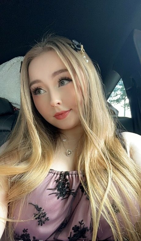 Foto di nudo di fuga di OnlyFans di Enyaarwyen