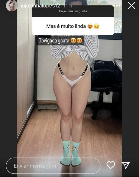 Foto di nudo di fuga di OnlyFans di Julia Lopes