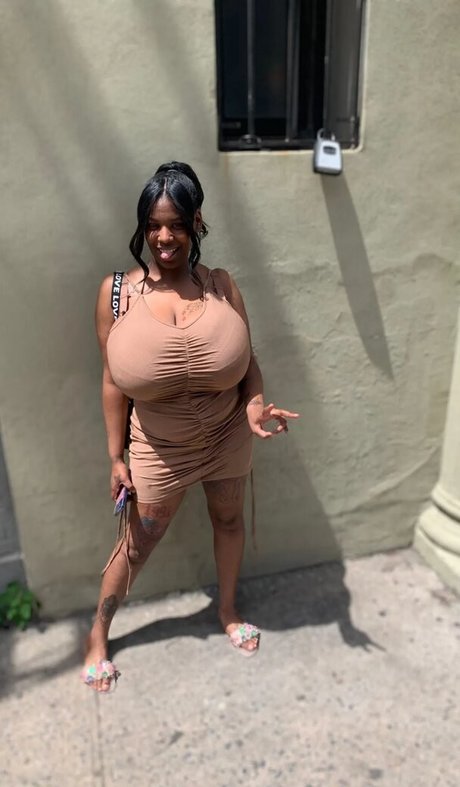 Foto di nudo di fuga di OnlyFans di Quanastevens