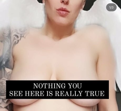 Naken lekkede OnlyFans-bilde av Iamrebeccanicholls