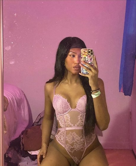 Nahá fotka uniklých OnlyFans od Jayde Macfarlane