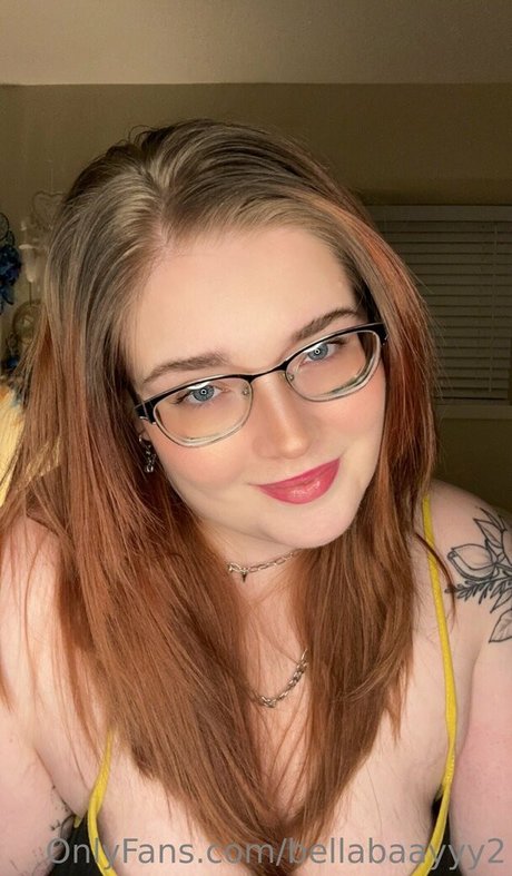Naken lekkede OnlyFans-bilde av Bellabaayyy2