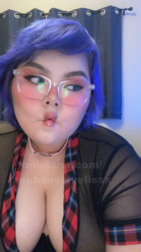 Обнаженная фотография утечки OnlyFans от Xsubmissivelissx