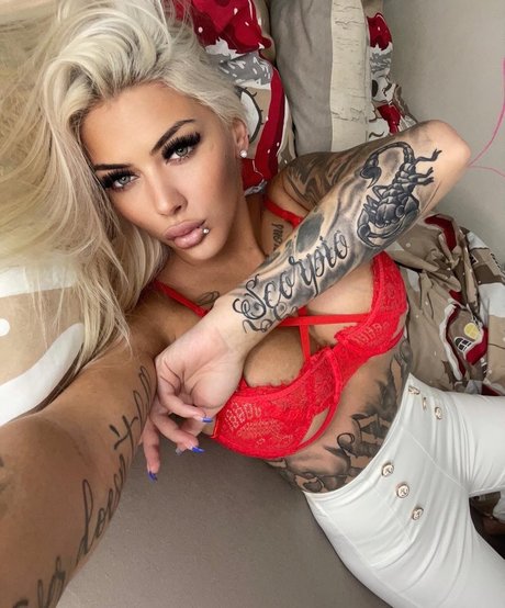 Deminecka naked leaks OnlyFans pic