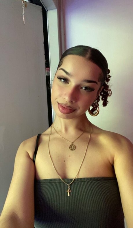 OnlyFans-model Whatsupjojo