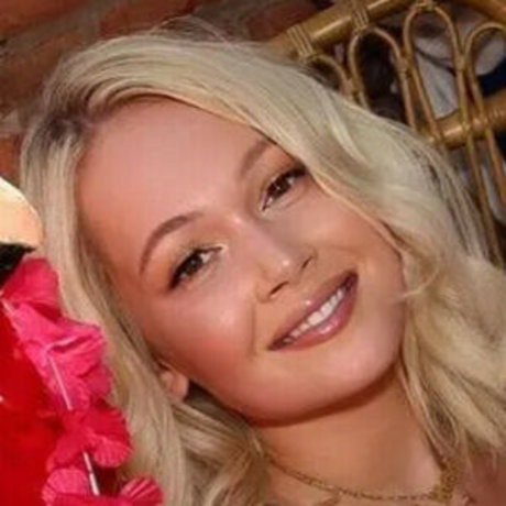 Alasti lekkinud OnlyFans-i pilt Kelli Berglund