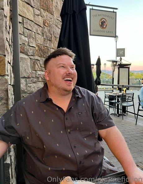 Foto di nudo di fuga di OnlyFans di Gimmefiction