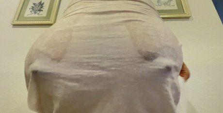 Alasti lekkinud OnlyFans-i pilt Veeveevixenof