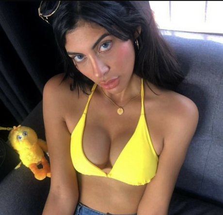 Naakte gelekte OnlyFans-foto van Vampira Morena