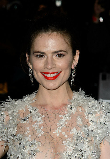 Nacktes geleaktes OnlyFans-Foto von Hayley Atwell