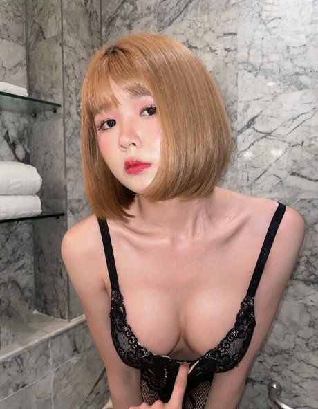 OnlyFans-model Cpimjaksinzx