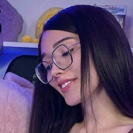 Nahá fotka uniklých OnlyFans od Allison Cazo