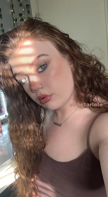 Nacktes geleaktes OnlyFans-Foto von Lele Nectarlele