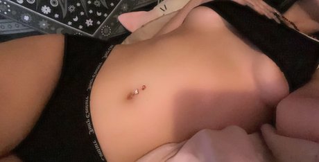 Nacktes geleaktes OnlyFans-Foto von Sehanna