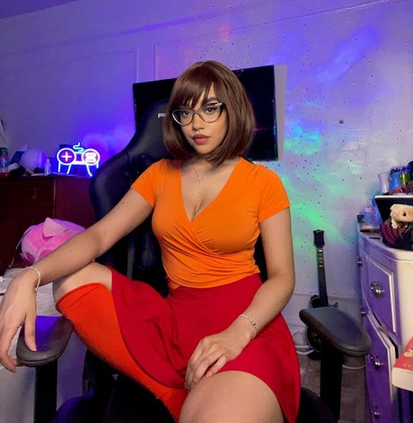 Nahá fotka uniklých OnlyFans od Itsqueennovaa