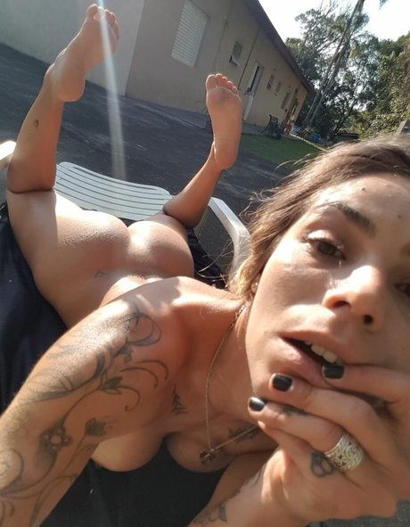 Photo nue de fuite OnlyFans de Jujuzenn