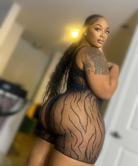 Naken läckt OnlyFans-bild av Redkokaine