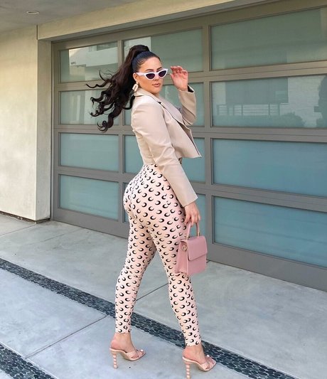 Yasminsun naked leaks OnlyFans pic