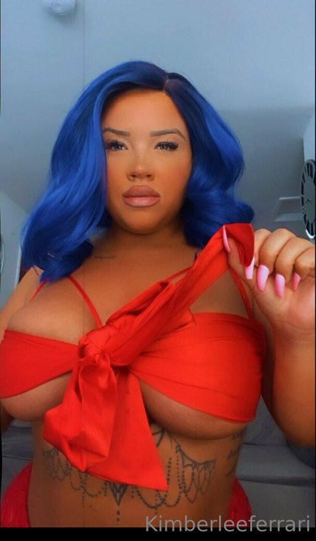 Alasti lekkinud OnlyFans-i pilt Kimberleeferrari