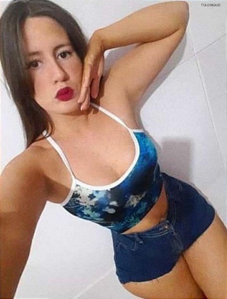 Nahá fotka uniklých OnlyFans od Antonella Greco