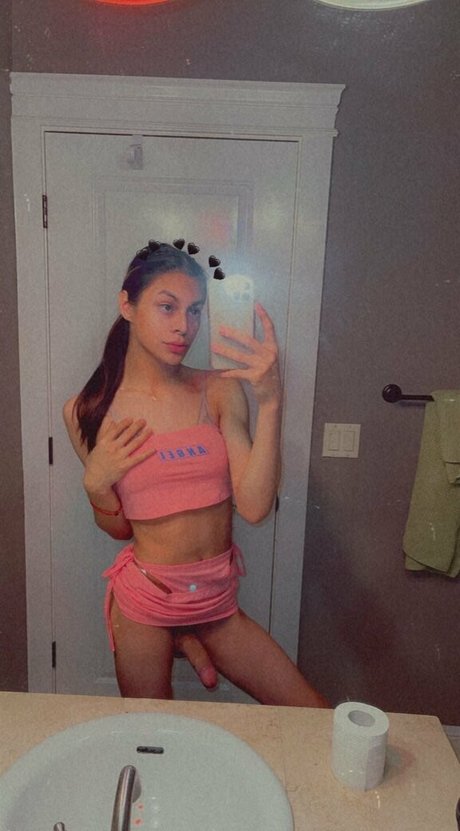 Angel Adora OnlyFans泄露裸照