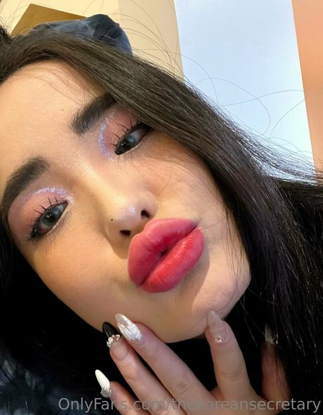 Thekoreansecretary naked leaks OnlyFans pic