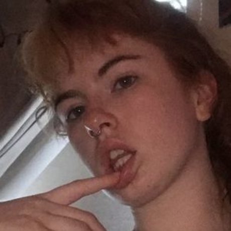 Nacktes geleaktes OnlyFans-Foto von Sivil