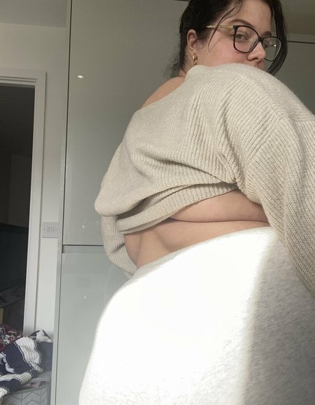 Foto di nudo di fuga di OnlyFans di Alissbonyt