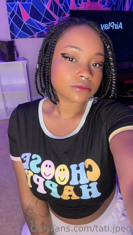 Обнаженная фотография утечки OnlyFans от Tatijpeg