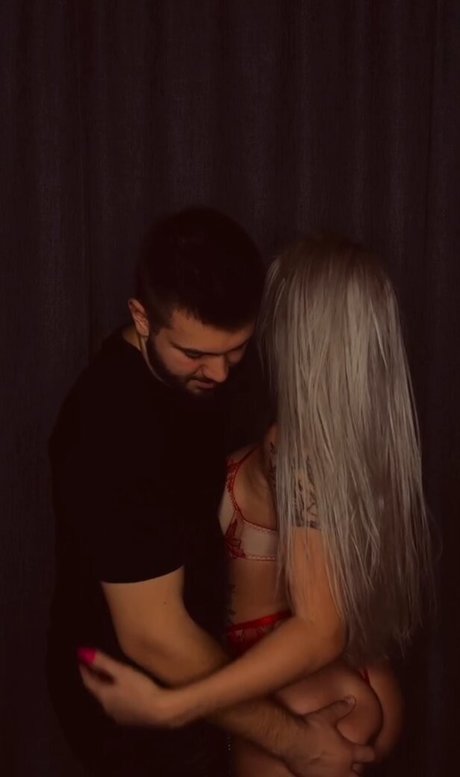 OnlyFans-model Dancemalyshkaoffi