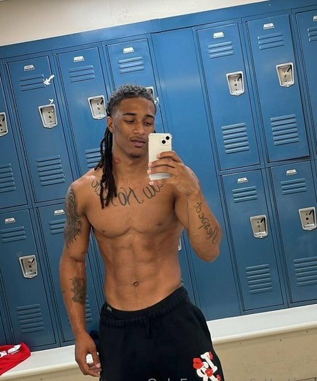 Naken lekkede OnlyFans-bilde av Isthatjay