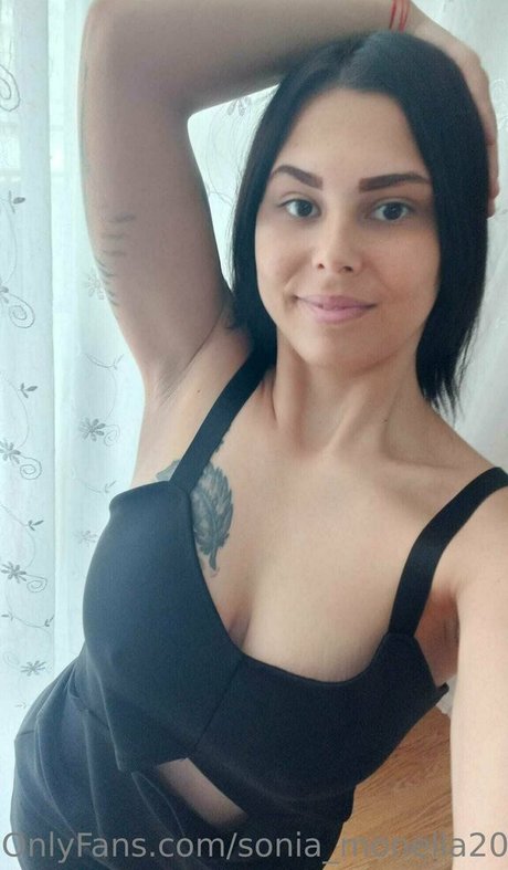 Nacktes geleaktes OnlyFans-Foto von Soniamonella20