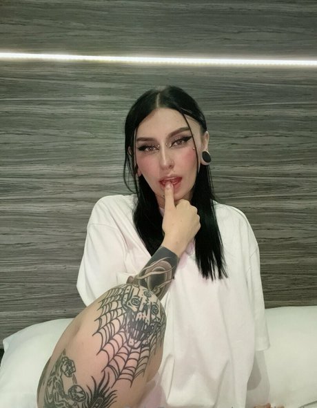 Обнаженная фотография утечки OnlyFans от Badkittymia