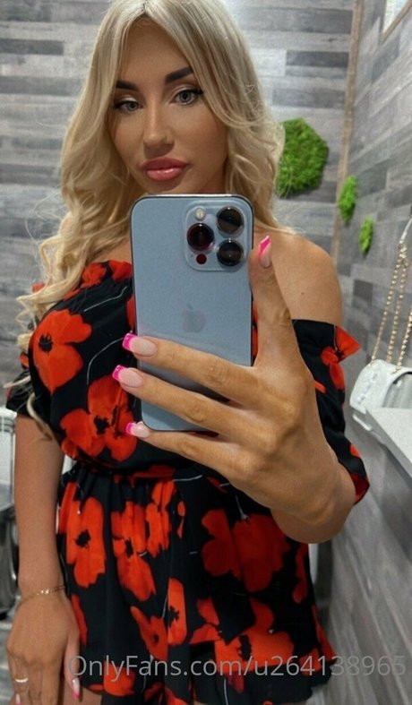 Nacktes geleaktes OnlyFans-Foto von Alicedollyua