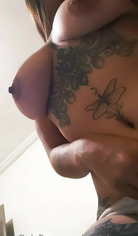 Nahá fotka uniklých OnlyFans od Oficialagnes