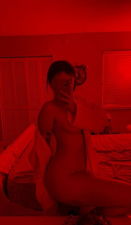 Nahá fotka uniklých OnlyFans od Celestavibes