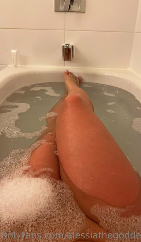Photo nue de fuite OnlyFans de Alessiathegoddess