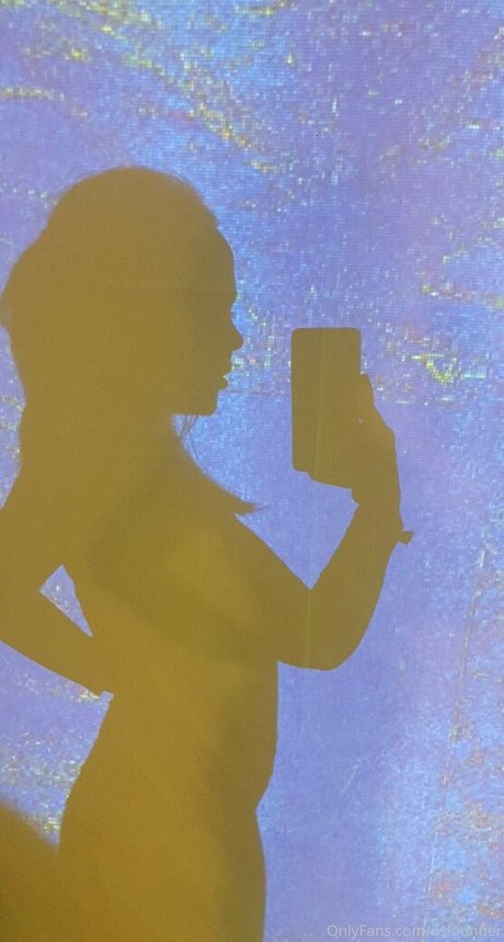 Naken lekkede OnlyFans-bilde av Oslounder