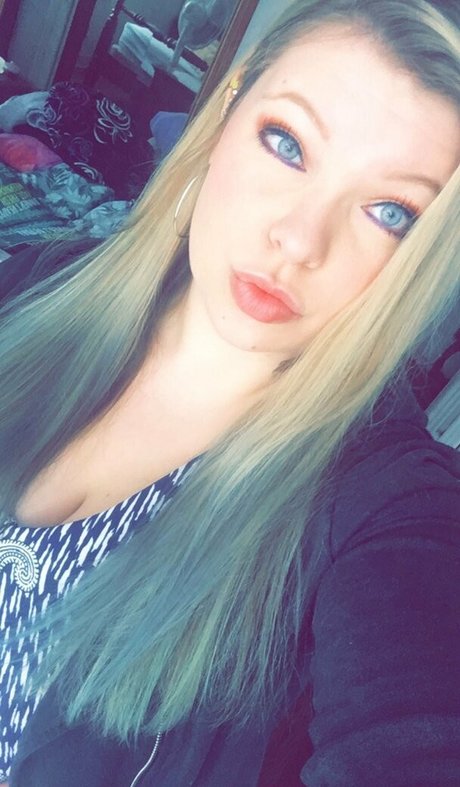 Nacktes geleaktes OnlyFans-Foto von Dddstaciie