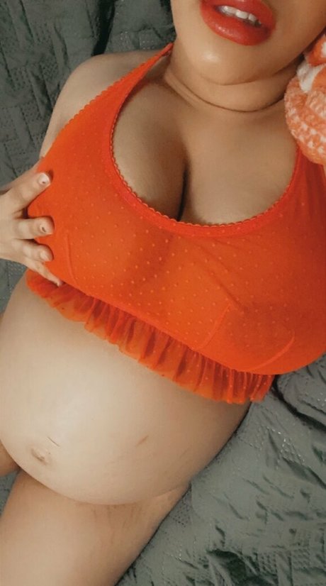 Обнаженная фотография утечки OnlyFans от Xoxomaira