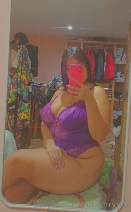 Naken lekkede OnlyFans-bilde av Cxerrypie