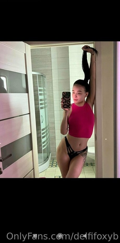 Delfifoxyb OnlyFans泄露裸照