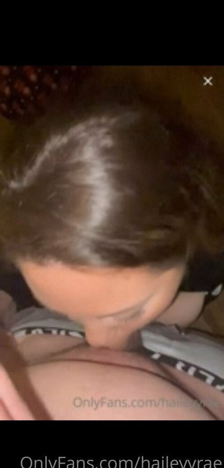 Naken lekkede OnlyFans-bilde av Haileyyrae