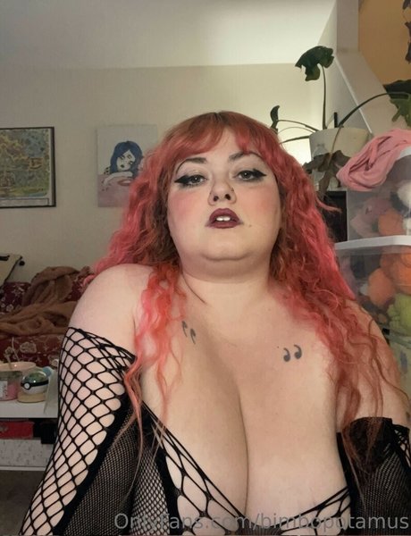 Foto di nudo di fuga di OnlyFans di Wideboy64