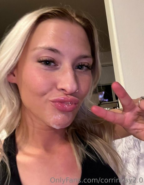 Naakte gelekte OnlyFans-foto van Corrinkay20
