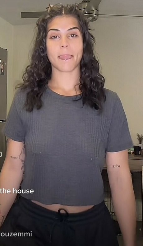 Foto di nudo di fuga di OnlyFans di Ashley Goyette