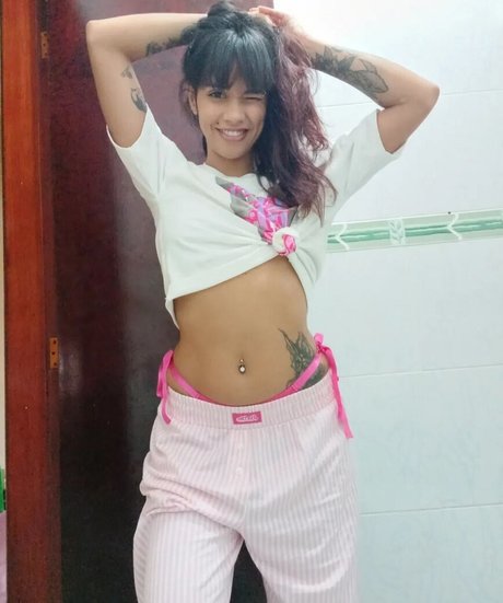 Обнаженная фотография утечки OnlyFans от Yasmim Machado