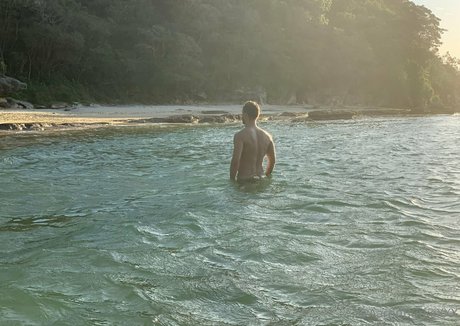 Aaronburkexxx OnlyFans泄露裸照