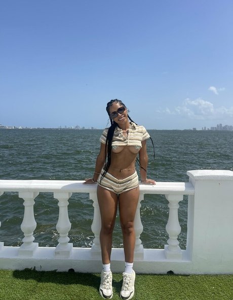 Otftm OnlyFansリークヌード写真