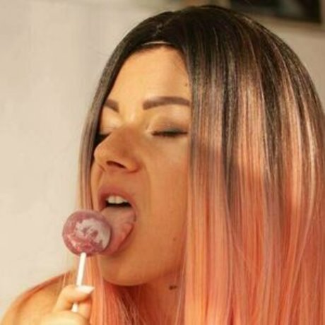 OnlyFans-model Lisahoneyfeet